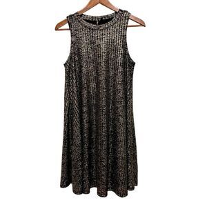 Want and Need Mini Dress Shift Swing Black Metallic Gold Women’s Size Medium